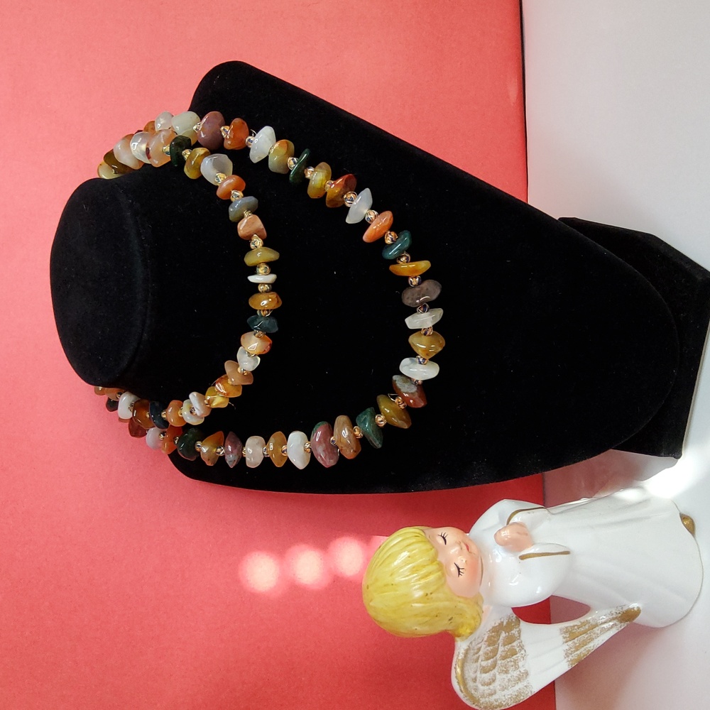 Vintage polished semiprecious necklace